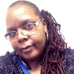 Meet your Posher, Pamela